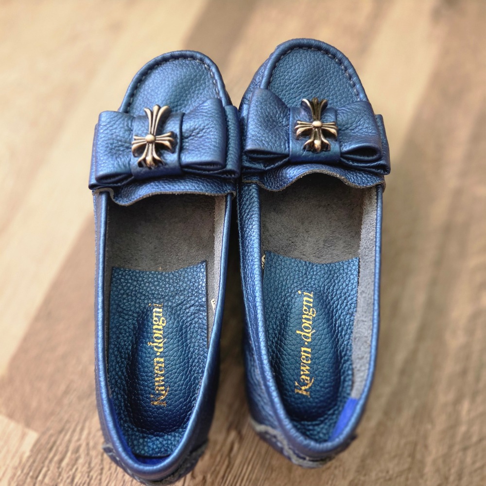 Kawen-dongni Metallic Blue Pebbled Leather Bow Loafers Kids EU 35 US 12.5-13